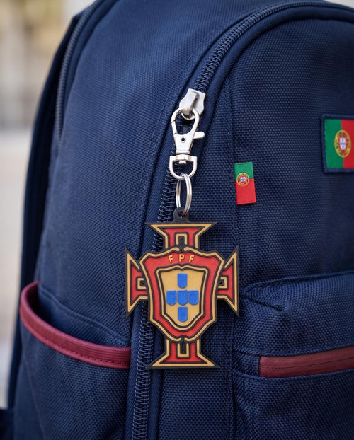 3D Printed Portugal FPF Keychain – Football Fan Gift – Soccer Accessory – Red Gold Team Logo Charm – Handmade World Cup Souvenir – Backpack