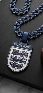 England Necklace – Three Lions Fan Pendant, Lightweight Gift for Football Supporters, 3d printed Handmade Jewelry