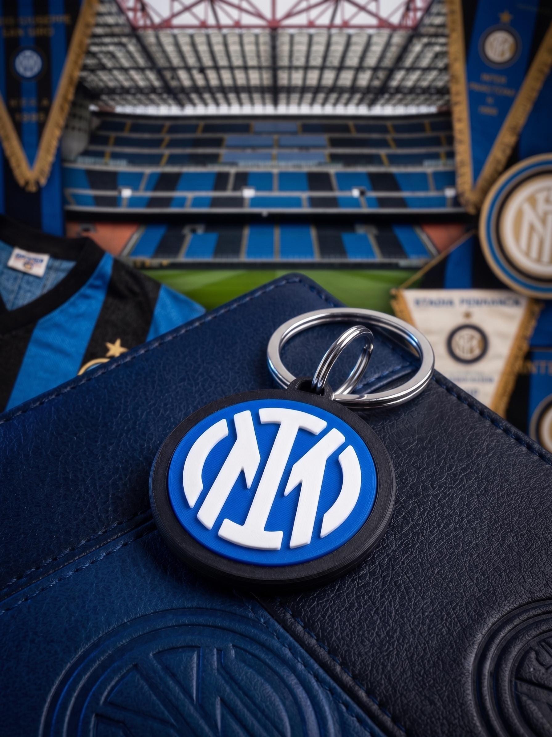 Inter Milan Keychain | 3D Printed Nerazzurri Football Club Emblem | Serie A Soccer Fan Gift | Italian Football Keyring & Sports Bag Tag